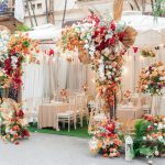 Trang trí rạp cưới với đầy đủ hạng mục tại vỉa hè phố cổ